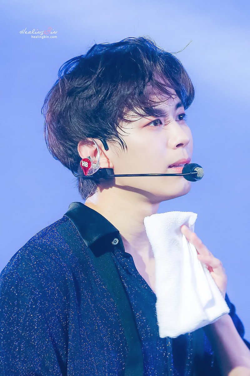 190928 PARALLEL #HONGBIN #홍빈 <a href="/RedBeans93/">t</a> 😘🥳🤩🎂 
#HAPPYHONGBINDAY
#앞으로의_꿈도_함께_그리자_홍빈아_생일축하해🌟