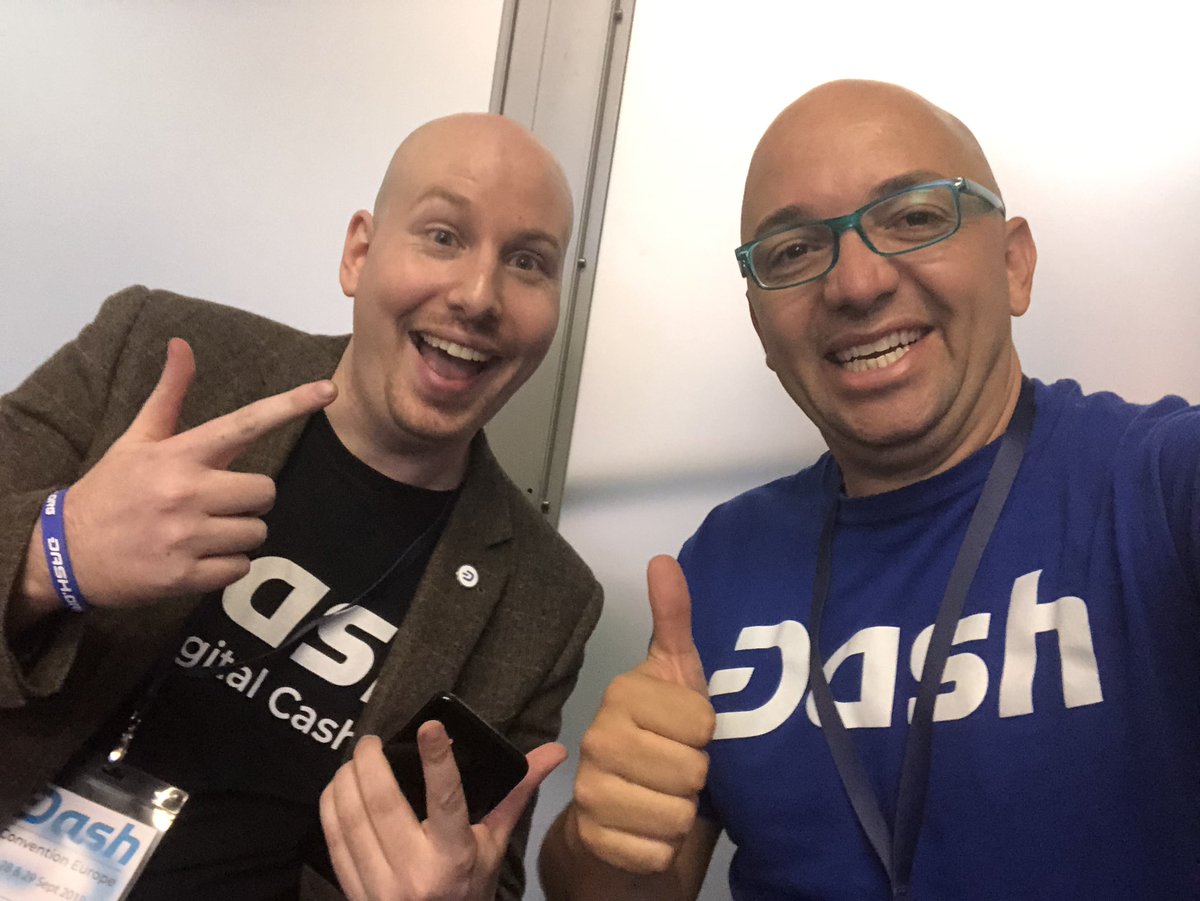 BBDAOdigital's tweet image. At @Dashpay convention with @StayDashy bald guys rules #DashConvention #Europe