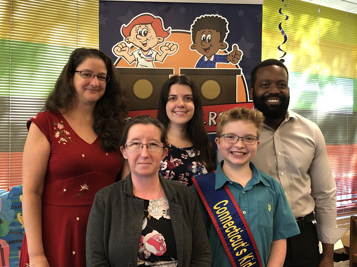 CTKidGovernor's tweet image. Thank you to @silasbronson for hosting #CTKGElla this morning! #LibraryCircuit!