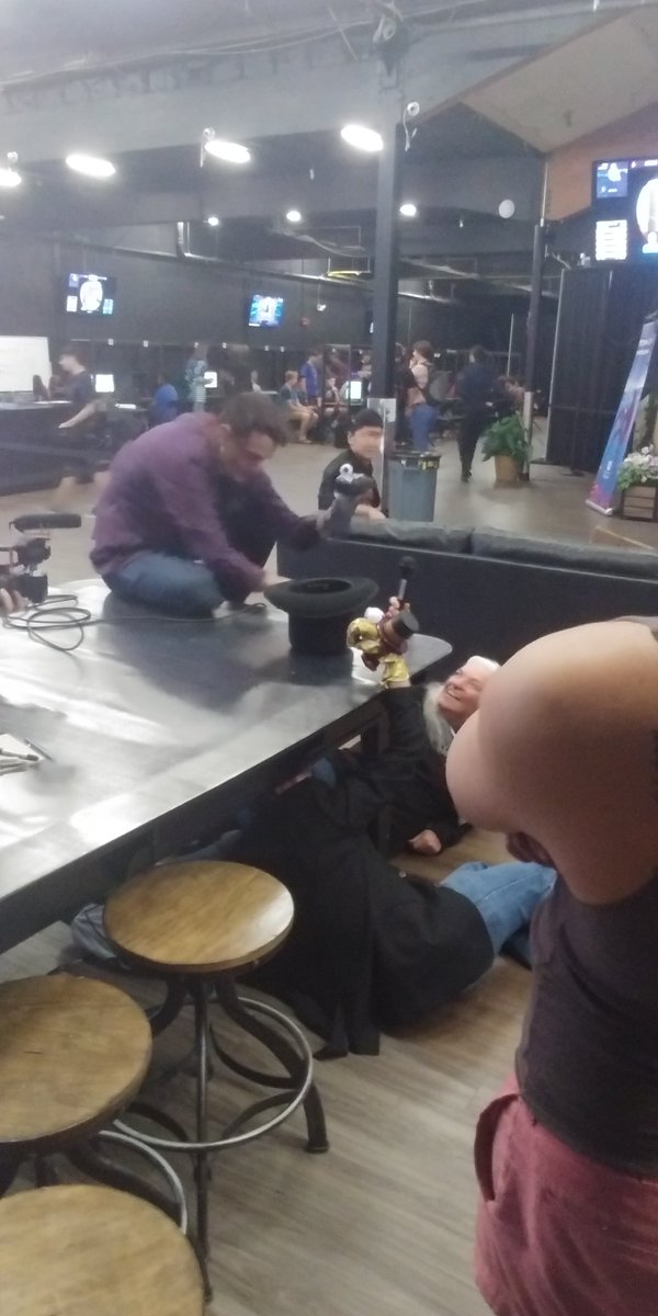 CanadianChick3n's tweet photo. Making content with @MalystryxGDS, @DotaHGV's RGBKnights and @SirActionSlacks's Mom
@betwaydota2 #midasmode2 https://t.co/qd4XZejDlJ