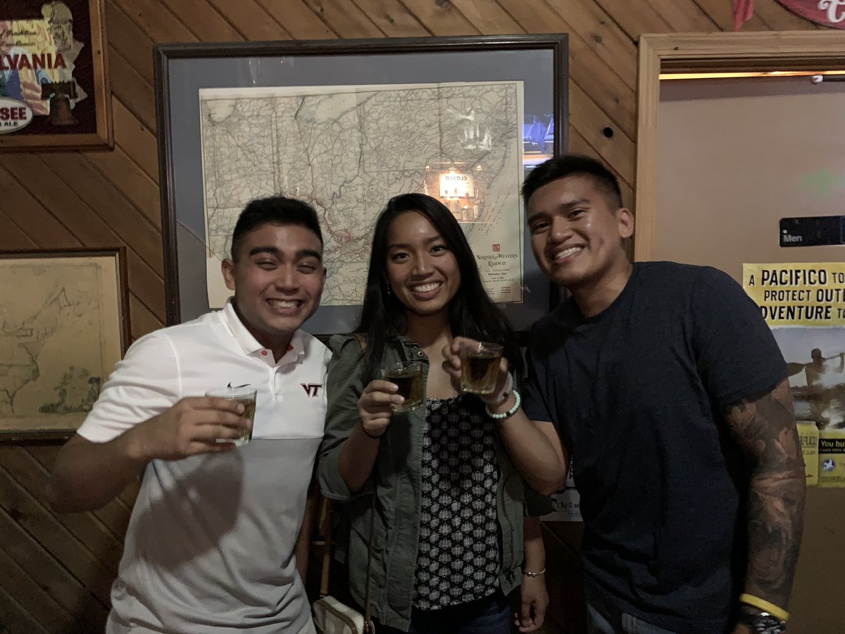 DanielRillo1's tweet photo. Rillo siblings before and after the Jägerbomb https://t.co/Y3krhBozey