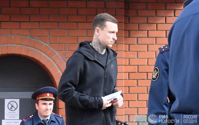 View image on Twitter