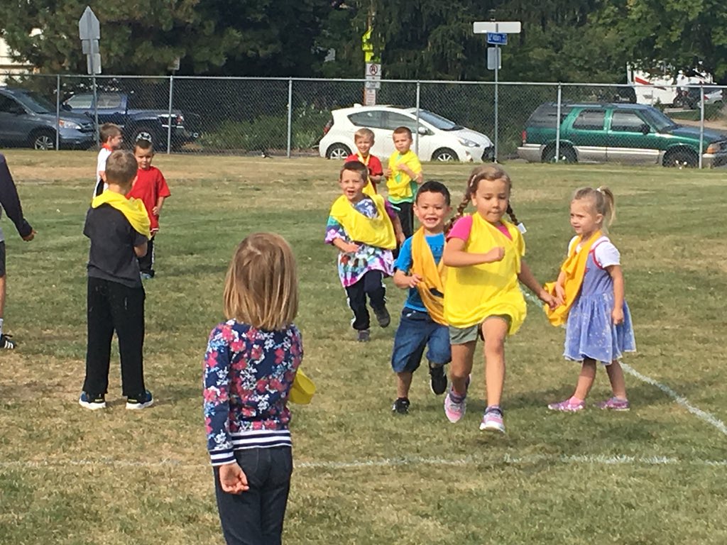 teamGGES's tweet image. Field day was a great success! Students had so much fun and showed amazing teamwork and good sportsmanship.  #greengablesproud