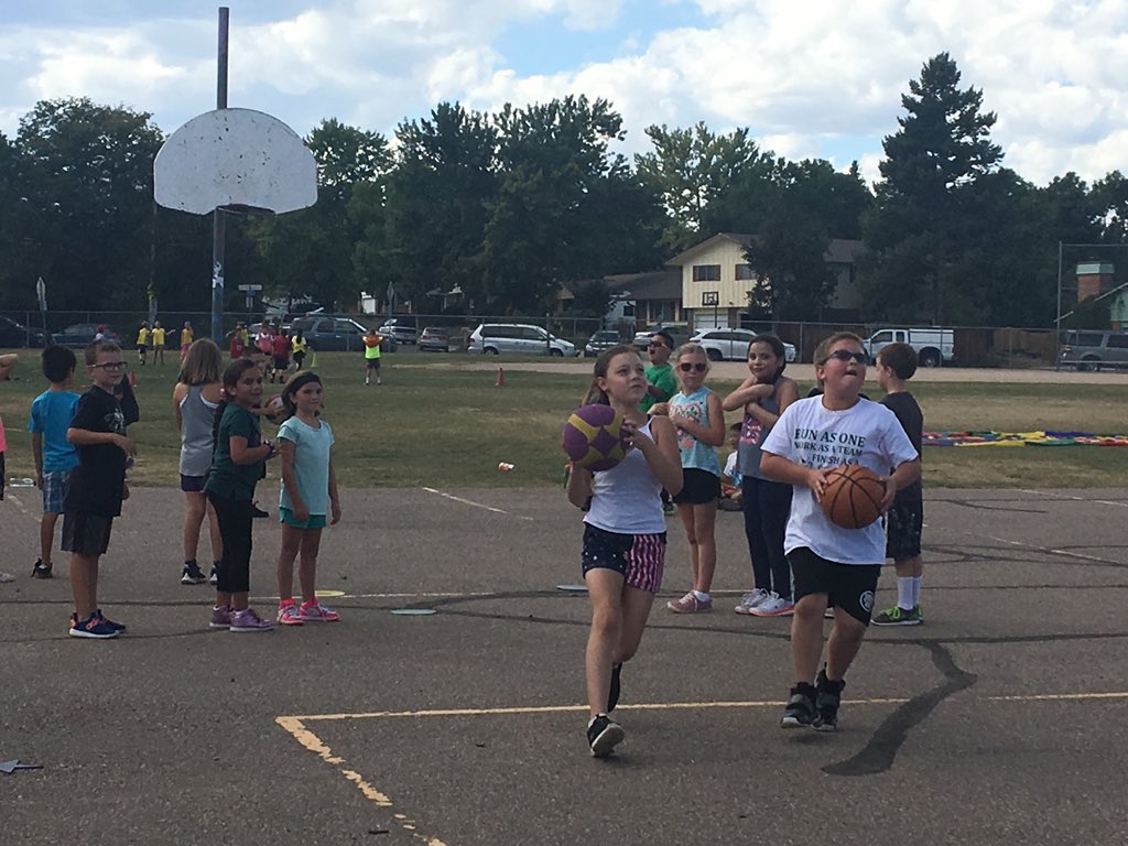 teamGGES's tweet image. Field day was a great success! Students had so much fun and showed amazing teamwork and good sportsmanship.  #greengablesproud
