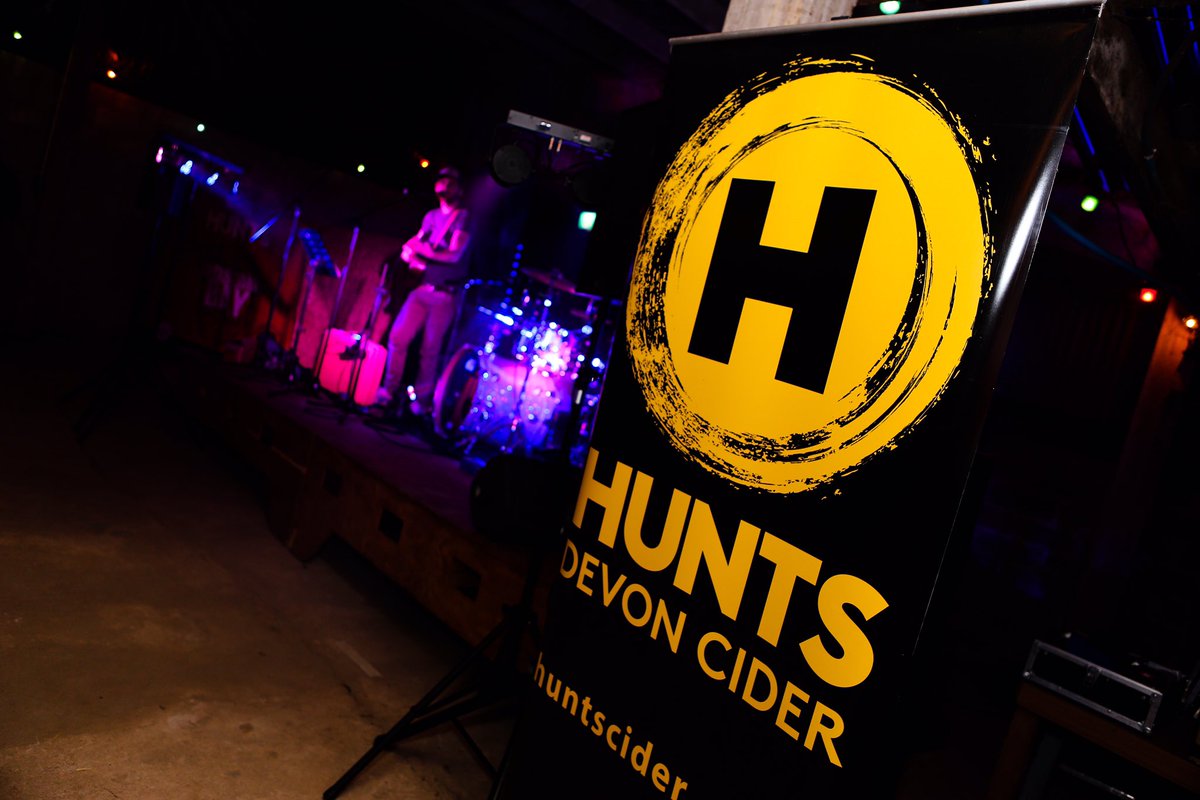 1 week until Hunt’s Cider Festival make sure you have your tickets! Limited numbers at Stoke Stores, our website & onsite shop. From Weds online sales will be for collection only. It’s going to be our biggest cider festival yet so don’t miss out! #tisproper #haveahunts
