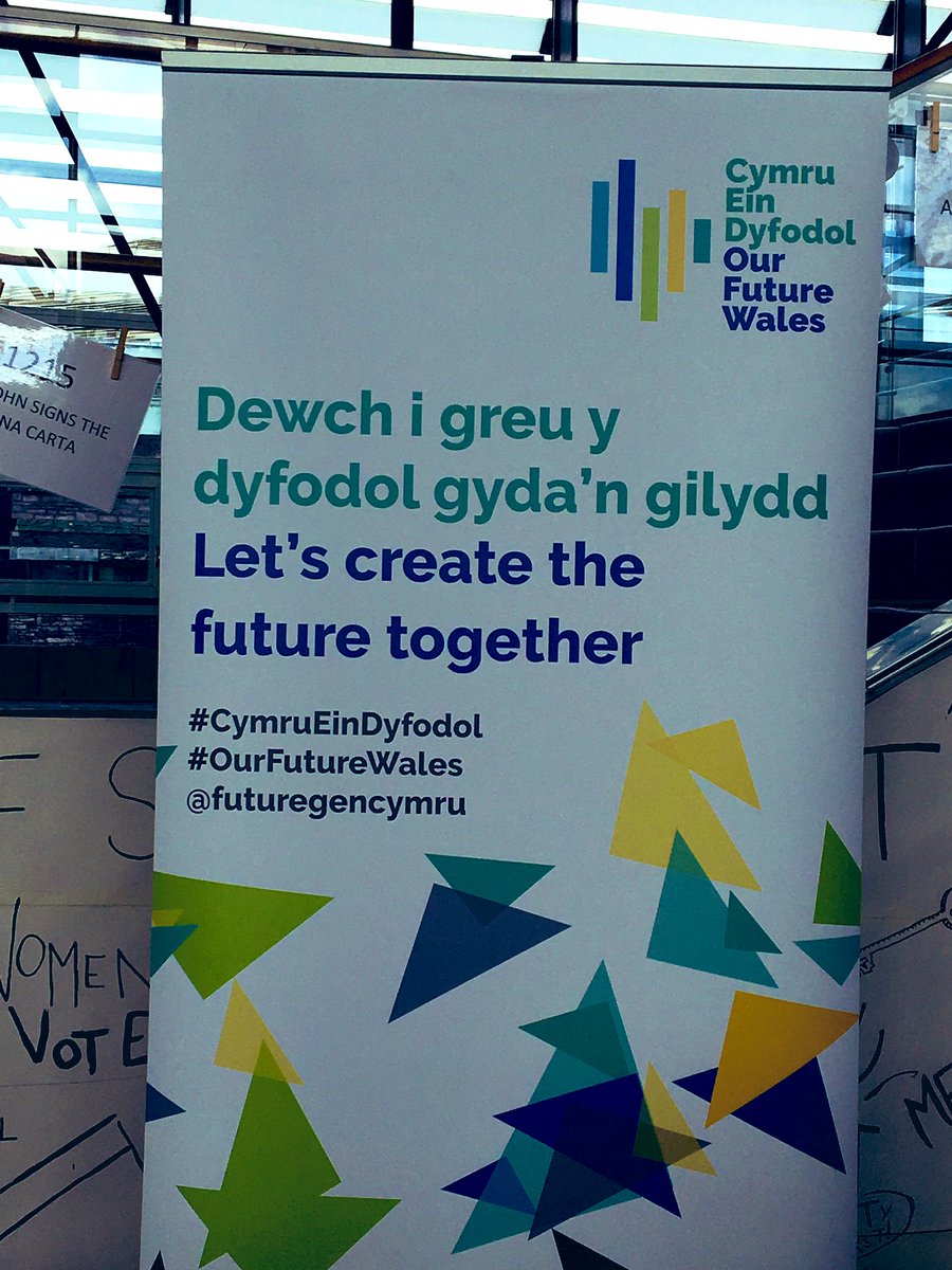 futuregencymru's tweet photo. Dewch i ddweud eich dweud gyda @JacobDEllis a @RunningJonno - Beth hoffech chi weld yn #CymruEinDyfodol Ni yn y Senedd heddiw fel rhan o Wyl #GWLAD #Datganoli20 Am fwy o wybodaeth - https://t.co/n25FZIkB9J https://t.co/tf5VTpVb1r
