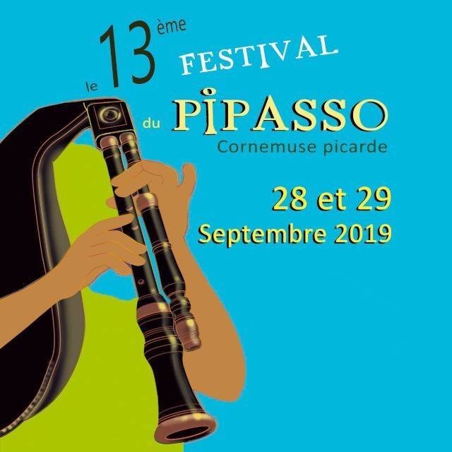 hautsdefrance's tweet image. Ce #weekend, venez nombreux au "Festival du Pipasso", cette cornemuse picarde qui n’a pas son pareil pour semer la joie et la bonne humeur partout où elle passe ! Au programme : un bal, des jeux picards, un marché... Tous à #Flixecourt 👉 bit.ly/2nU0KMZ #hautsdefrance