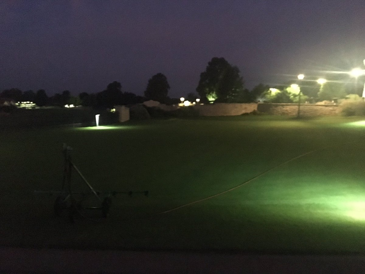 Saturday morning spray!! Cmon sun! #needsomelight #Shangrila