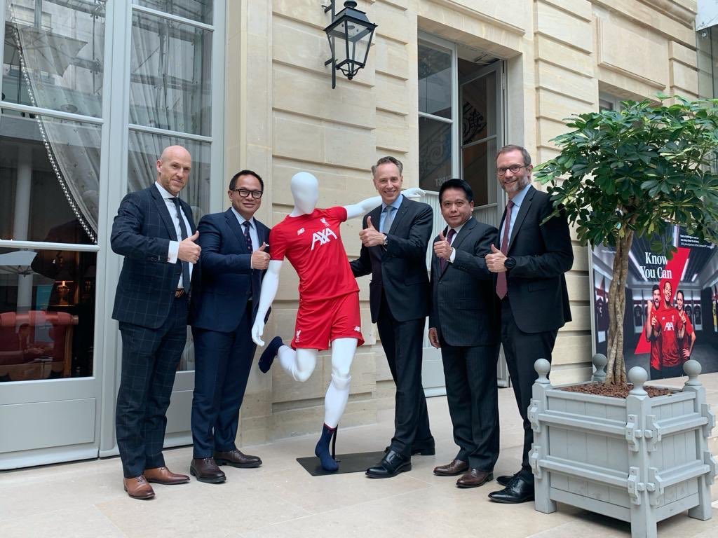 Together, <a href="/AXA/">AXA</a> and <a href="/bankmandiri/">bank mandiri</a> will never walk alone. 2019 <a href="/AXA_Mandiri/">AXA Mandiri</a> annual shareholders meeting in Paris with the two Group CEOs. <a href="/thomasbuberl/">Thomas Buberl</a> <a href="/AXA_Asia/">AXA Asia</a> <a href="/AXAIndonesia/">AXA Indonesia</a> #AXA #Indonesia #ProudofAXAMandiri <a href="/LFC/">Liverpool FC</a>