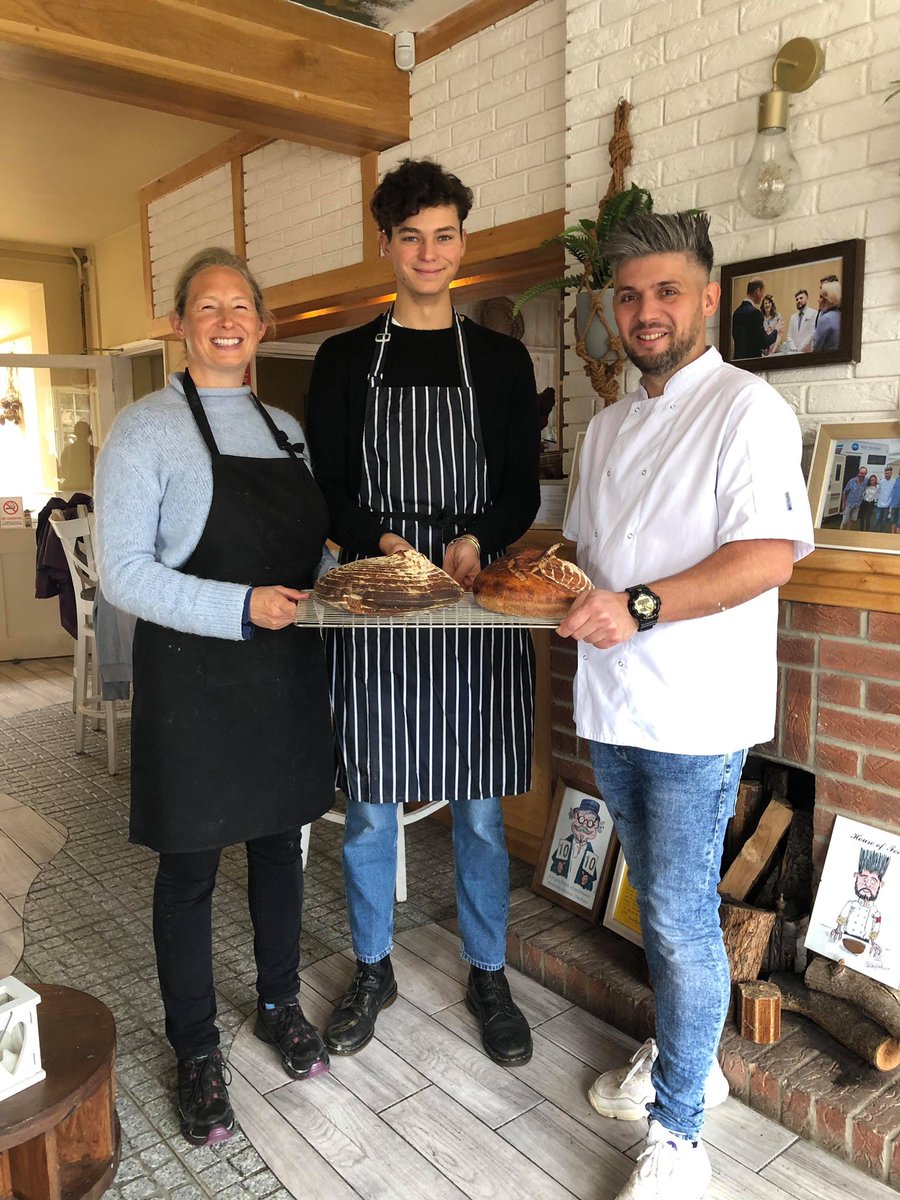 ChefConsultant's tweet image. Another sourdough bread baking classes are done, if you hungry for sourdough knowledge, ‘poolish’ technique and some pierogi history - join us!

houseoffeasts.co.uk @HouseOfFeasts 

#SourdoughClass