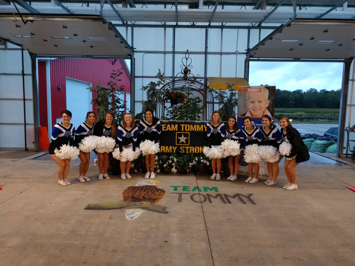 <a href="/GVSUCheer/">GVSU Cheerleading</a> here to cheer on the runners!! <a href="/chadtough/">ChadTough Defeat DIPG Foundation</a>