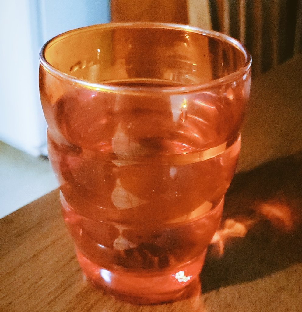 LittleLadyCooks's tweet image. What's the first thing you drink when you wake up? For me it's:
1. Water
2. Psyllium w/ water
3. Coffee
4. Green Smoothie (50% spinach, fruit, Greek Yogurt) 

I'm working on my habits, now I need to include 15/20 mins of workout, that's next 💜