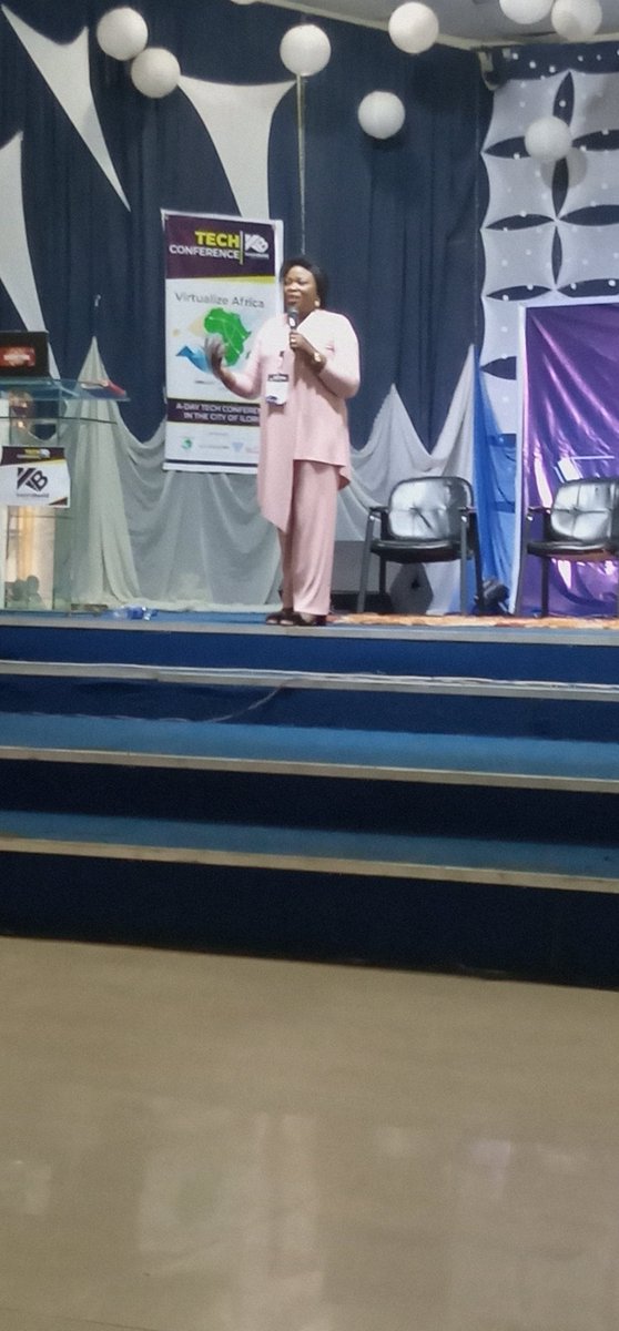 pharoouzy's tweet photo. #kwarabuildconf #VMware #VirtualizeAfria #gdgilorin #kwarabuild #kbtc19 #SmartCity https://t.co/jWXTrvhFOL