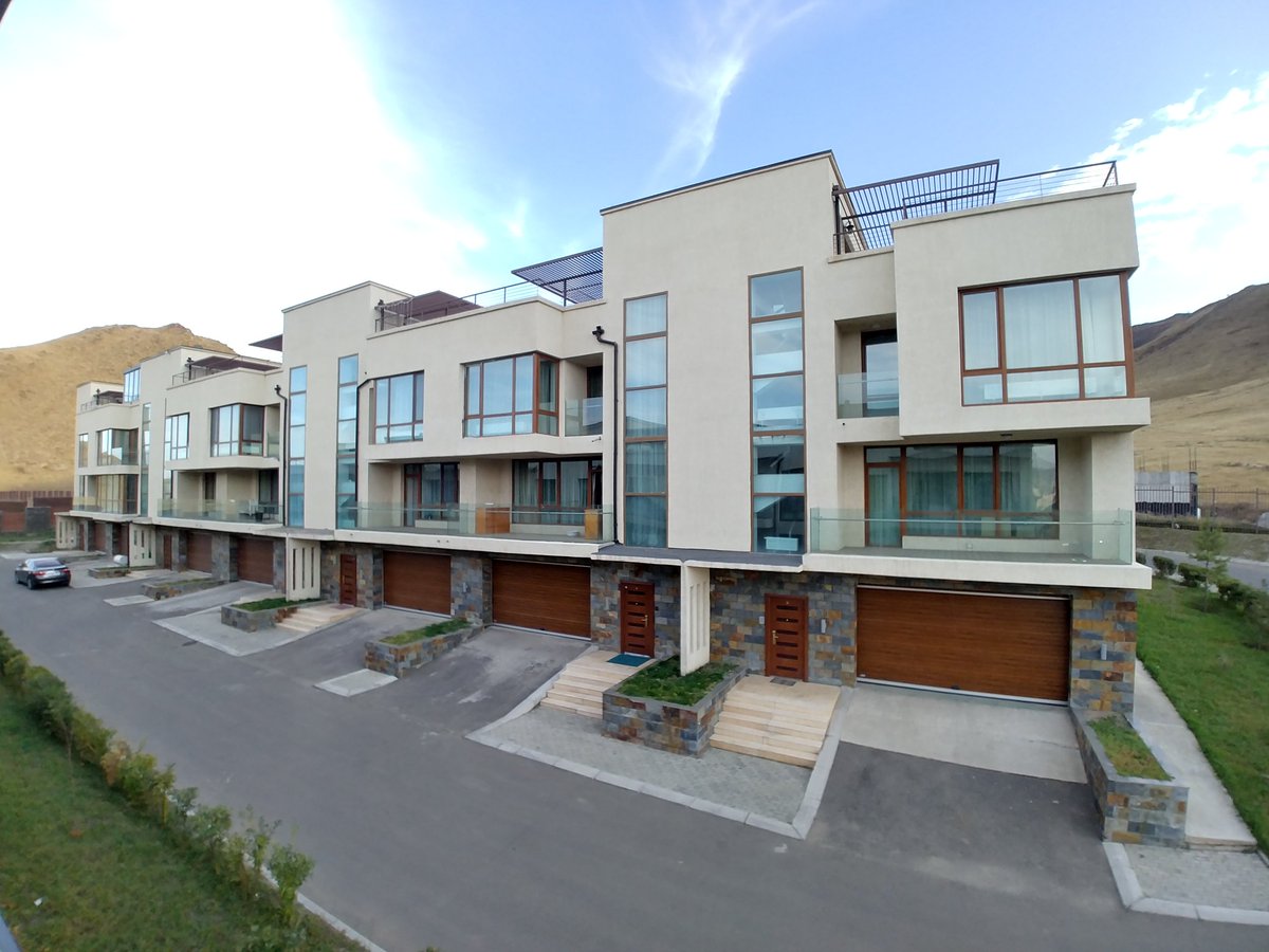 Хиймор хотхонд хаус худалдана.98603090