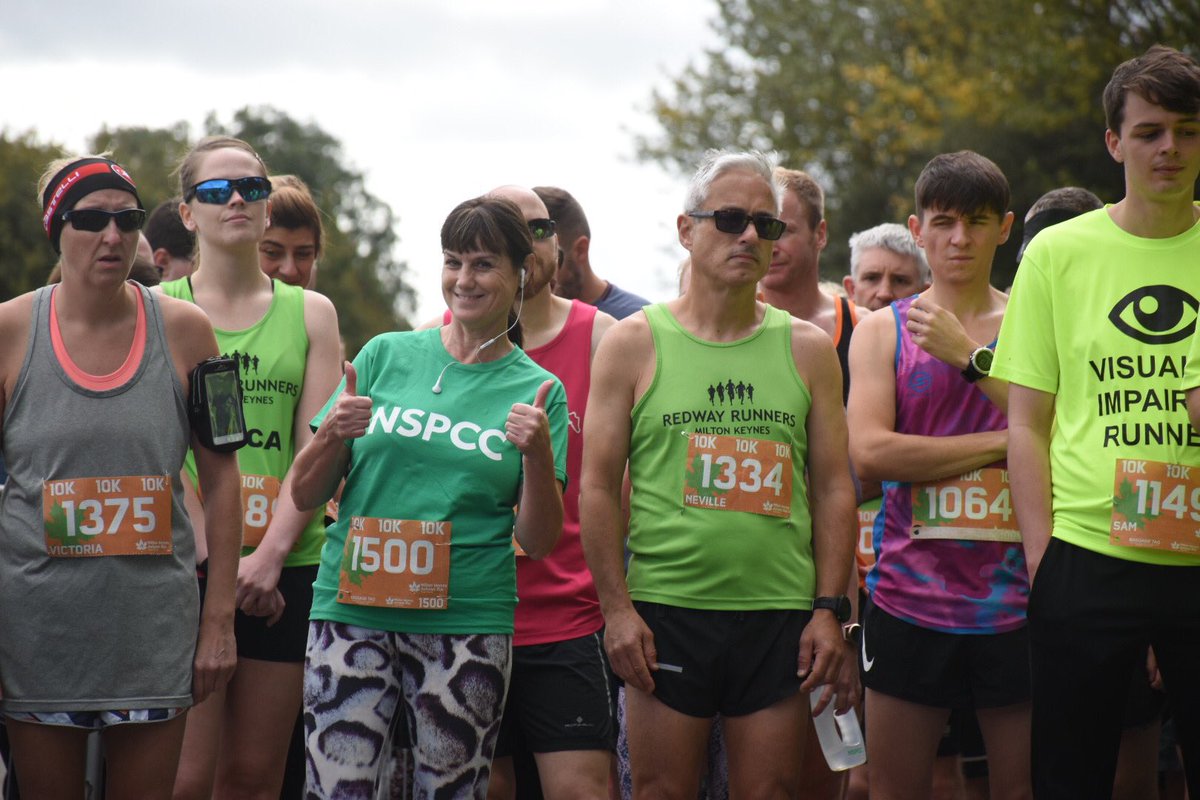And we’re off! 🏃🏻‍♂️ 🏃‍♀️ 

Both the 10k and Half Marathon are go!

#mkautumnrun #miltonkeynes