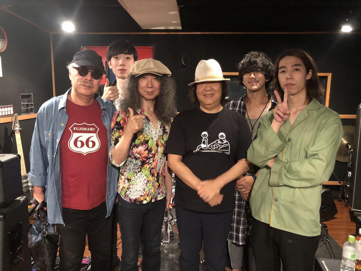 yfrocklegend's tweet photo. 藤丸さん、北川さん、恭司さん、ミッキーさん、シンさん、小栢さん。強烈なユニットが明日の恵比寿ザ・ガーデンホールでどんなマジックを見せてくれるのか❗️ここにタケカワさんが加わるのですから想像もつきません。一日限りの「ミッキー吉野Half Century」当日券もご用意しています❗️ https://t.co/EnkDKyuGoB