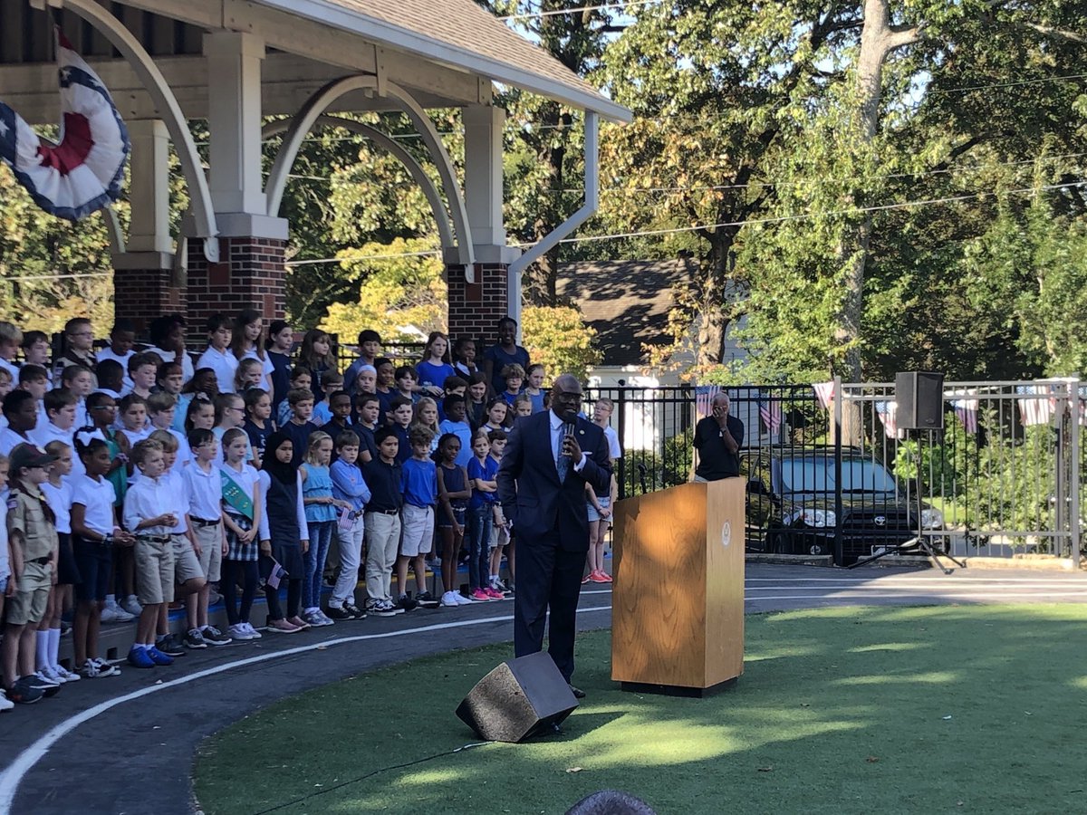 FrankScottJr's tweet photo. Yesterday morning, I had the great opportunity to discuss patriotism with Forest Park Elementary and the @FPRangersPTA for their annual Patriotic Assembly! #UniteLR #ItsTime https://t.co/WPZ3SaGQDb