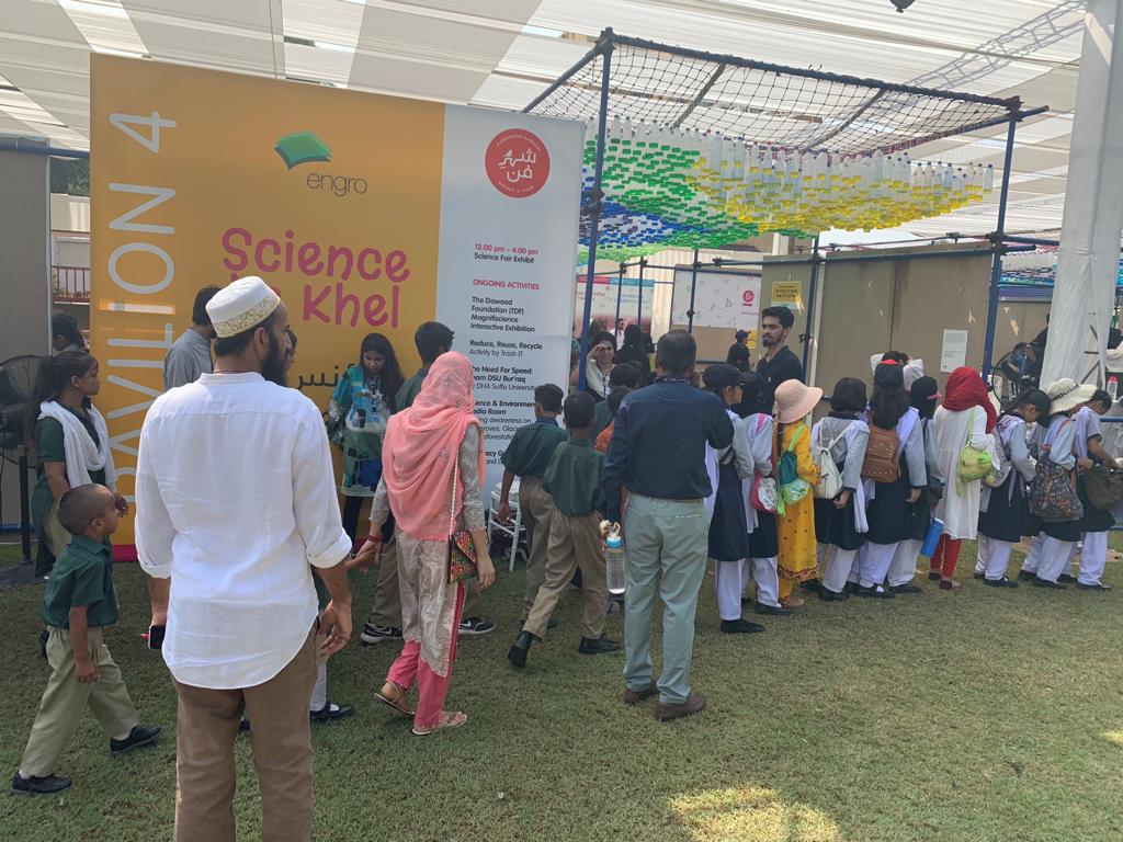 engro_group's tweet photo. Excited to welcome junior scientists at Engro's Science Key Khel Pavillion #HappeningNow at Sheher-e-funn Children's Festival organized by #Pursukoon #Karachi. 
Today and tomorrow at the Governor House Karachi

#Engro #Sheherefunn #OfficialSponsor #ScienceKeyKhel https://t.co/qauXWYBXwY