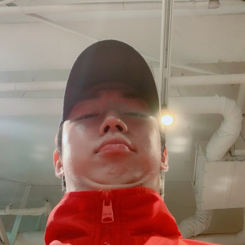 iamfantasych's tweet photo. [ FANCAFE | 190927] Actualización de #DAWON vía Fancafe:

Selfie con doble pera

#SF9 @SF9official 
ENG.TRAD.NEOZDANCESF9
ESP.TRAD.IAMFANTASYCHILE https://t.co/1UEYakhzMa