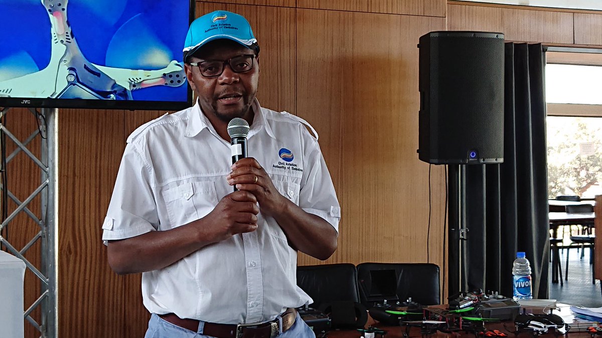 zikomenard's tweet image. Jacob Sibanda and Mrs Kawadza from Civil Aviation Authority of Zimbabwe unpacking the laws that govern drone operations in Zimbabwe. @TheFeedZW  @CdeTseisi  @ShokoFestival #hubunconference #Shoko2019