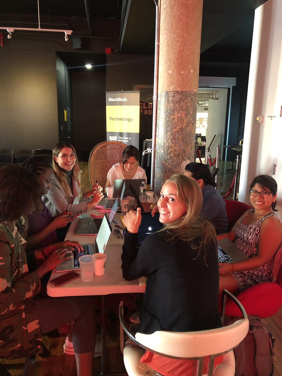 Carolina Castro tweet media