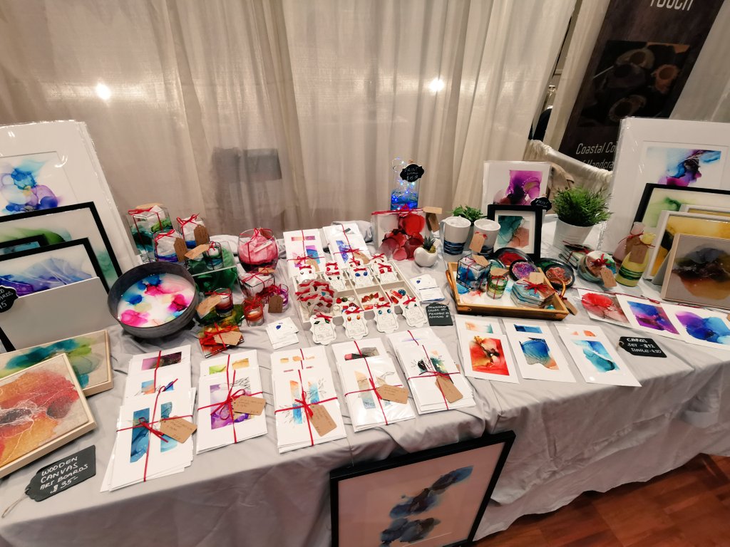 KateFomina0112's tweet photo. Had a fantastic first day @makeitshow with TillyTales! So many lovely customers and a great atmosphere for both the Makies and the takies. We are still here for another couple of days, so please come by and say hello to us!
#localmakie #makeitshow #Vancouver #tillytales #market https://t.co/NISyz6uwbX