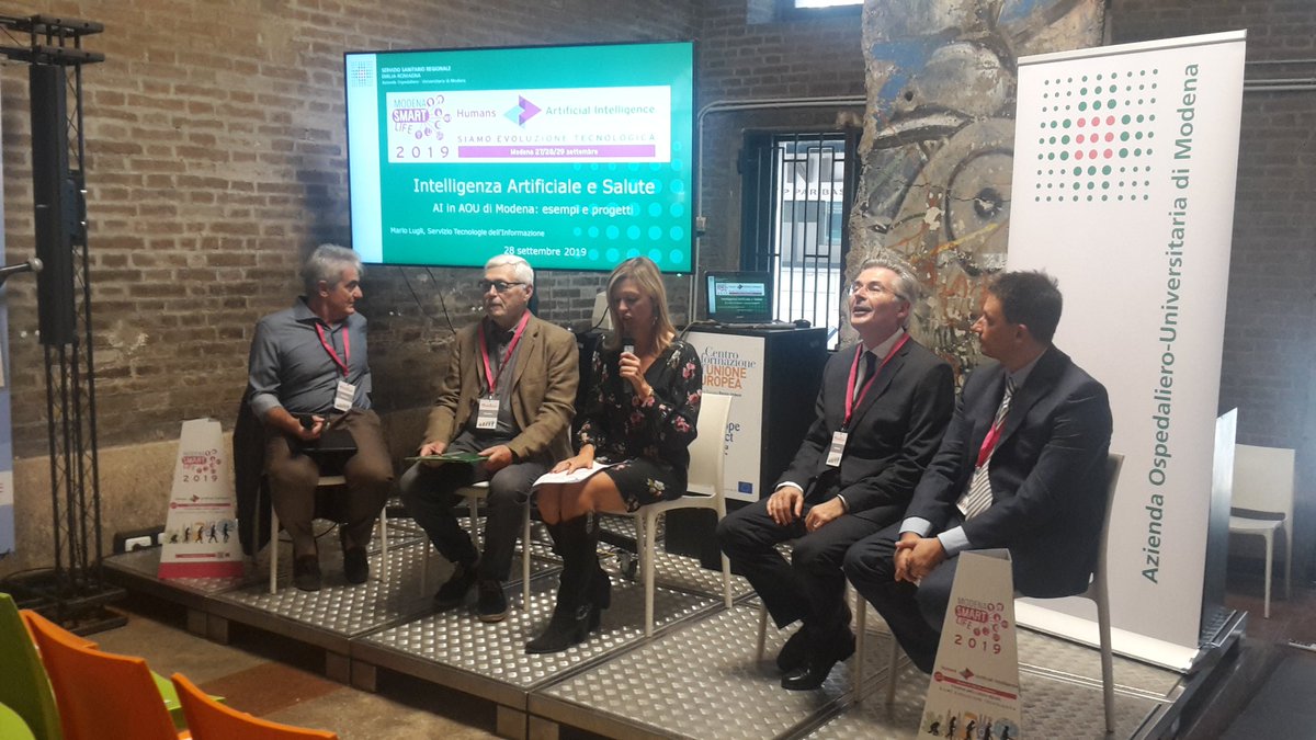 DanielBiagioni's tweet photo. In Galleria Europa si parla di #IntelligenzaArtificiale e #Salute #ArtificalIntelligence And #Health @PoliclinicoMO Federica Galli @trc_tv @modenasmartlife @cittadimodena #ModenaSmartLife19 https://t.co/OMsSce9xxu