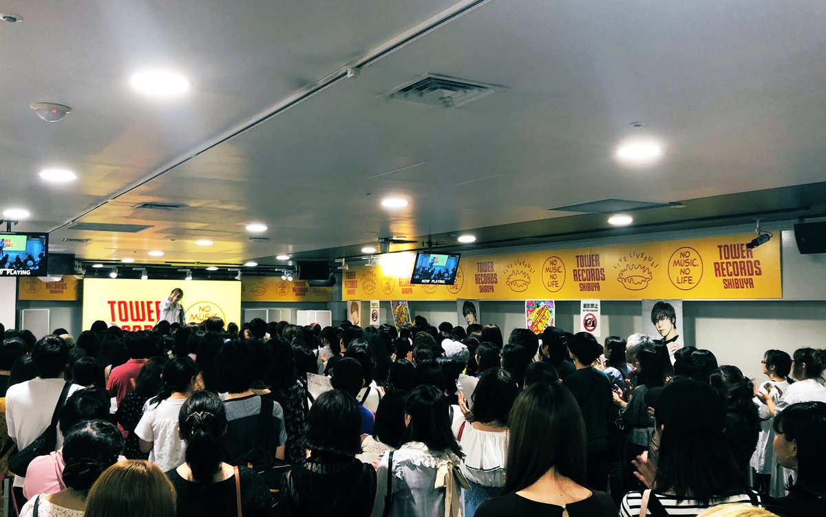 gomennetour's tweet photo. 本日はタワーレコード渋谷店で最後のリリースイベントでした🤗

皆様いかがでしたでしょうか？

毎回愛のあるお客様にご来場いただき、大きなトラブルもなく無事終了いたしました。心から感謝を申し上げます。

これからも岸洋佑の応援
よろしくお願いします💥💥 https://t.co/QL2FJDrcip