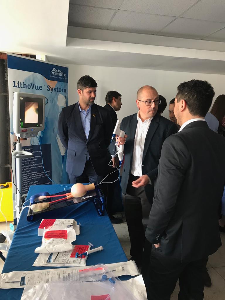 BelenCepa's tweet photo. Felicitaciones al Dr. Alejo Rasguido por haber impulsado este Workshop Internacional de Endourología en Tucumán con excelentes profesionales! @bsc_urology @BostonSciLatam #LithoVue @DRSALVADOSTONE @ChauchaDr @Lucas69340813 @luisrico89 @charlyandrademd 🇦🇷🇨🇱🇪🇨🇨🇴🇳🇱 https://t.co/8Yo3KxAEZm