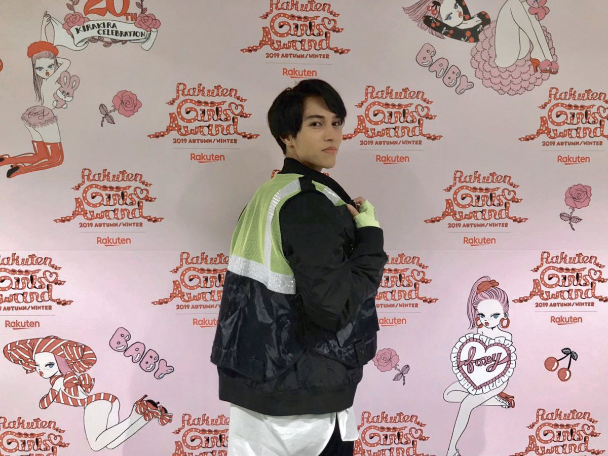 kevinx_official's tweet photo. Rakuten GirlsAward 2019 A/W ありがとうございました😍

サイコーだったああああああああああ

#ガルアワ
#ガルアワ2019AW 
#GirlsAward 
#KEVIMAX
#PRIZMAX https://t.co/VyTZvJedxA