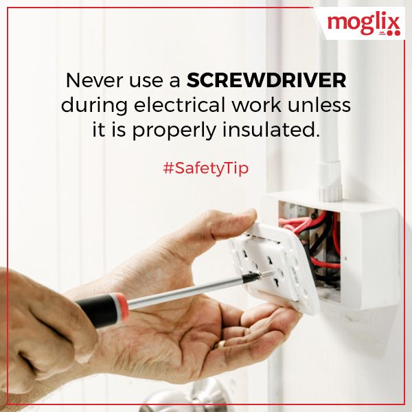 moglix's tweet photo. Always use an insulated screwdriver!!
#Safety_first #Safety_Tip https://t.co/8A6ANrAfF2