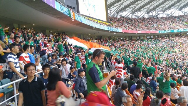 ラグビー スクラム 掛け声