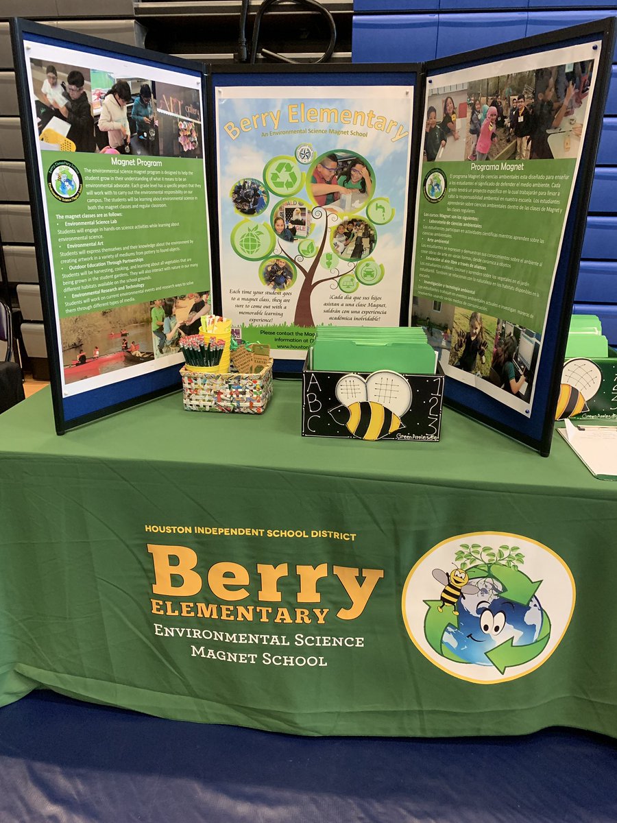 Come visit us at the School Choice Fair this morning! We are ready to meet our new Berry Bees.