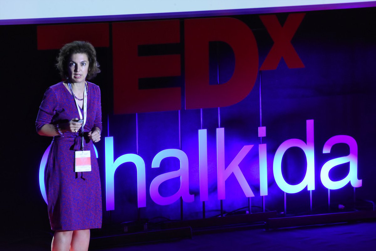 TEDxChalkida's tweet photo. Σε ποιο βαθμό έχει ελευθερία έκφρασης η τεχνητή νοημοσύνη; Έχουν ελευθερία λόγου τα ρομπότ; Η Φερενίκη Παναγοπούλου μας αναλύει εάν η τεχνητή νοημοσύνη είναι απειλή ή ευλογία.

Παρακολουθήστε μας ζωντανά: https://t.co/Z4c2NTrJgC
______________________
#TEDxChalkida #Ethos https://t.co/eCwiFTaWAw