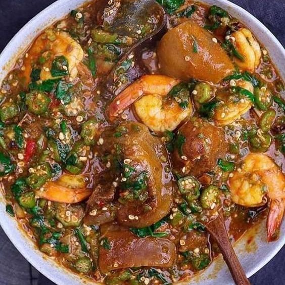 How well do you think that  the combination of this soup and Iyàn could make a Perfect lunch !!!#ileiyan #ibadan #foodapp #food #poundoyam