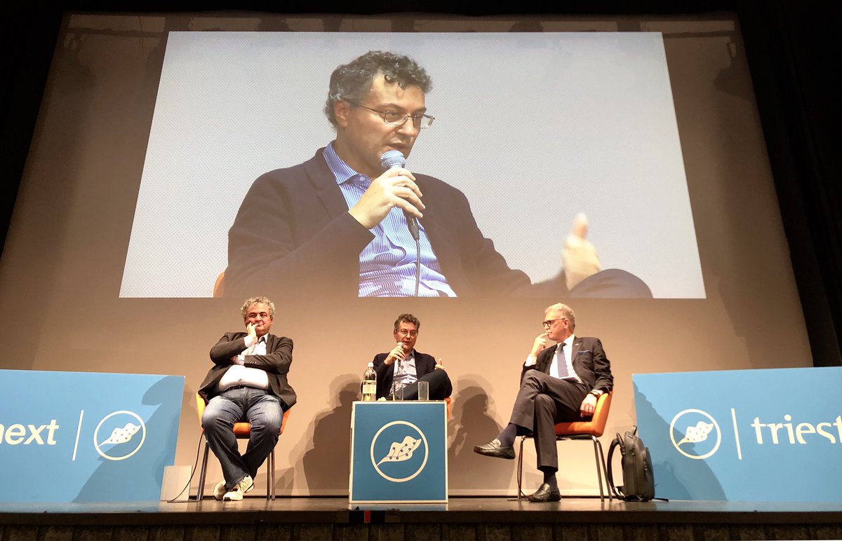 #TriesteNext 

Alessandro Vitale: le aziende stanno imparando a far funzionare gli algoritmi ma dovranno anche imparare a farli funzionare in maniera etica, senza pregiudizi.

#AI #IntelligenzaArtificiale