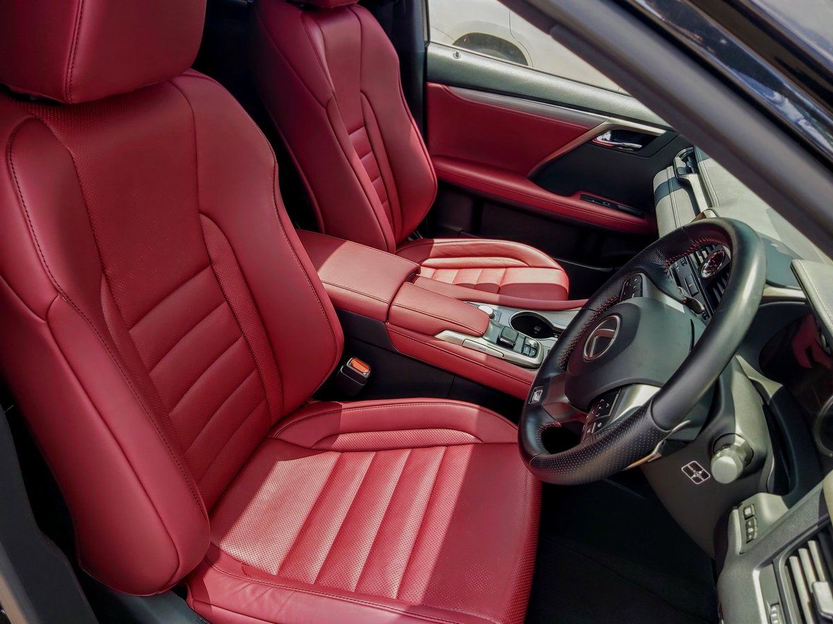 LEMAX__Autos_ug tweet media