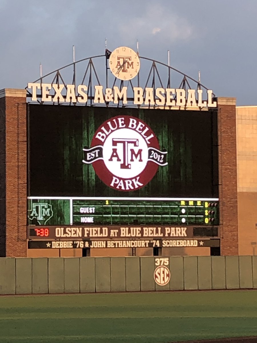 PGShowcases's tweet photo. 2019 South Top Prospect Games at Texas A&amp;M is underway with BP and our first train sighting #choochoo https://t.co/m2lDXsvkzm