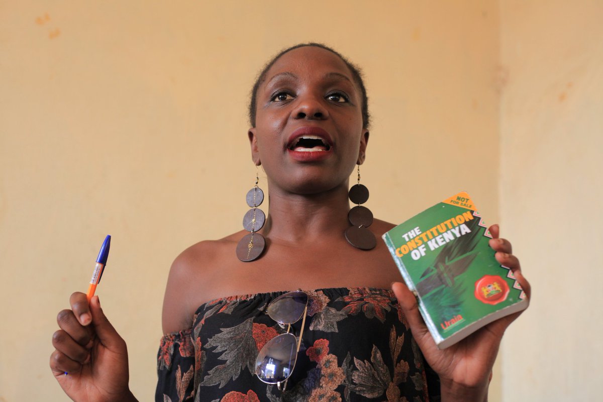 habibomar201's tweet photo. @susan_lumumba1~ Constitution is a powerful tool we youths can used to liberate ourselves #NotYetDemocracy #ADTW2019 @UhaiWetu @siasaplace @DandoraJustice @muthiorakariara @KasinaMaryanne @Minookyaa @njokigachanja @UraiaTrust @KariobangiSJC @Javan_thepoet @javanowala @_tchak https://t.co/FUW38JqnGl