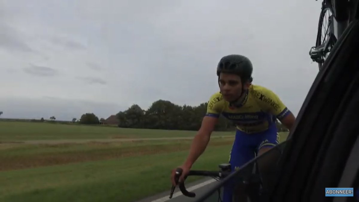 ThomasBrood's tweet photo. Hoe gaan jullie dit nu oplossen @tinohaakman en @wvWestFrisia? Gezien de nieuwe regelhandhaving van @UCI_cycling ? #eekhoffgate https://t.co/4wz2nZzkuL