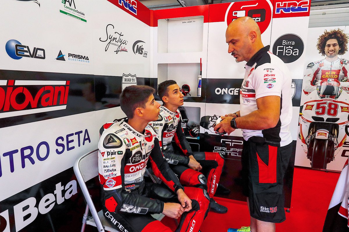 teamSic58's tweet photo. #FIMCEVREPSOL ⚠️ QP2 ⏱
Hikaru Arita P27
Matteo Patacca P28
Matteo Bertelle P36
#sic58squadracorse #MB28 #HA65 #MP88 #Moto3 #FIMCEVREPSOL #CEV #JuniorWorldChampioship @Acerbisitalia #acerbis #acerbismotorsport #acerbisplastics #acerbisathlete #sic58 https://t.co/t6poHbjTmg
