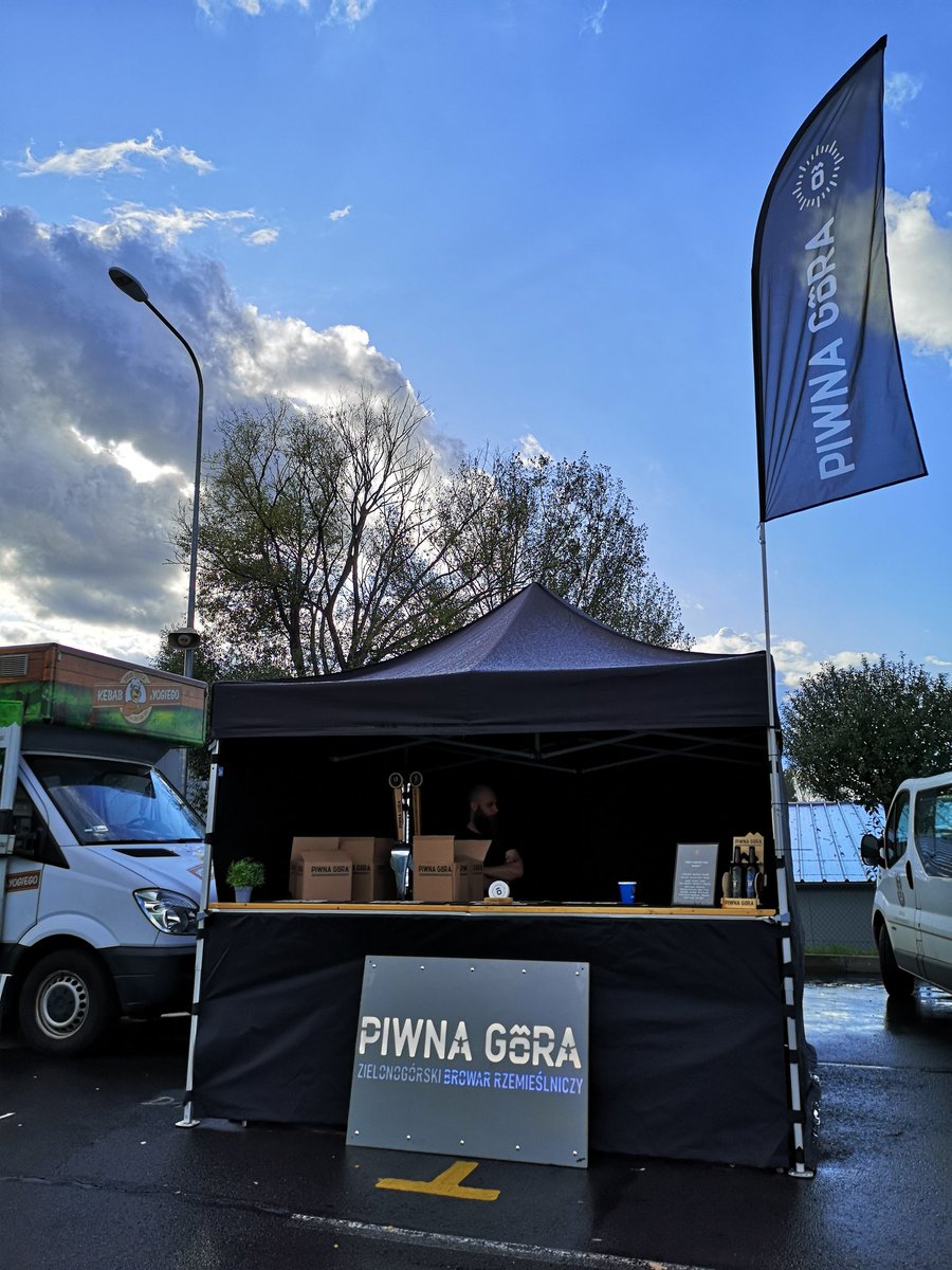 Piwna_Gora's tweet photo. I znów powiewa flaga #piwnagora :) https://t.co/wsj0vJrF0W