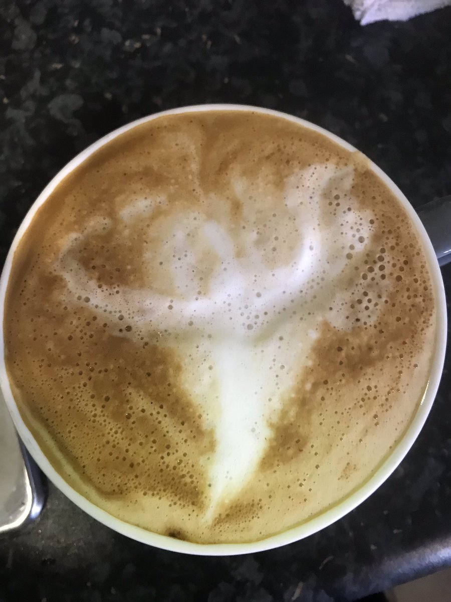 EmilieDownes's tweet photo. Spooky ghost or angel, you decide https://t.co/mSUXxVv732