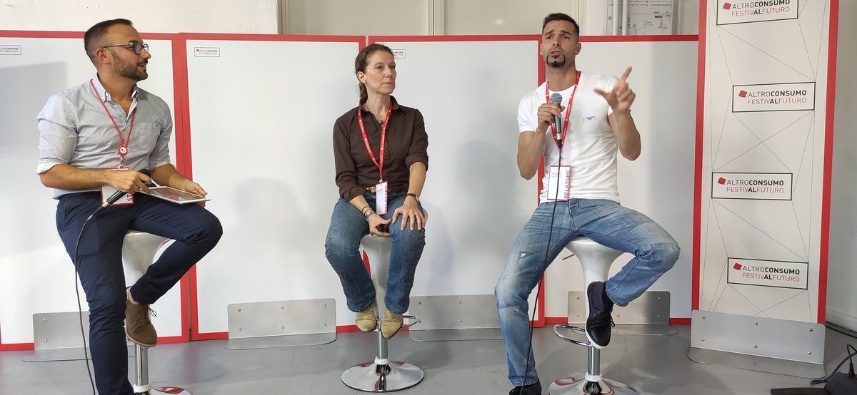 Lo sport è un'attività fisica, ma un'attività fisica non sempre è sport. Questa distinzione è fondamentale per impostare un regime nutrizionale corretto senza puntare solo all'incremento proteico. #FestivalFuturo #Strabene <a href="/Altroconsumo/">Altroconsumo</a> <a href="/RobUsai/">Roberto Usai</a>
