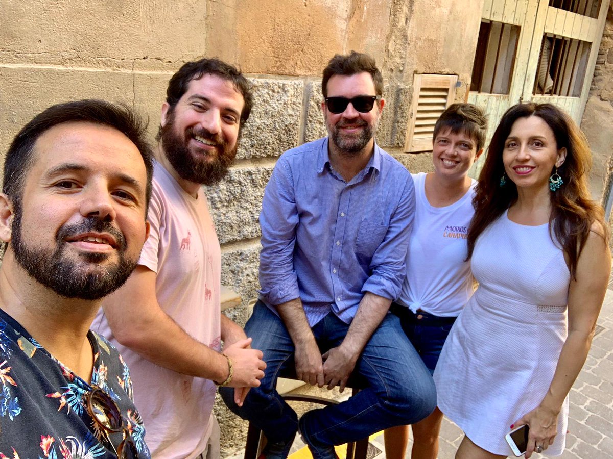 Neustru's tweet photo. Avui a la vermutada solidària amb #moixos de #Canamunt. Gent molt implicada amb el #BenestarAnimal i les colònies de moixos. M'ha tocat un necesser estupendo 🥳 Gràcies! https://t.co/rOwH5oQMSN