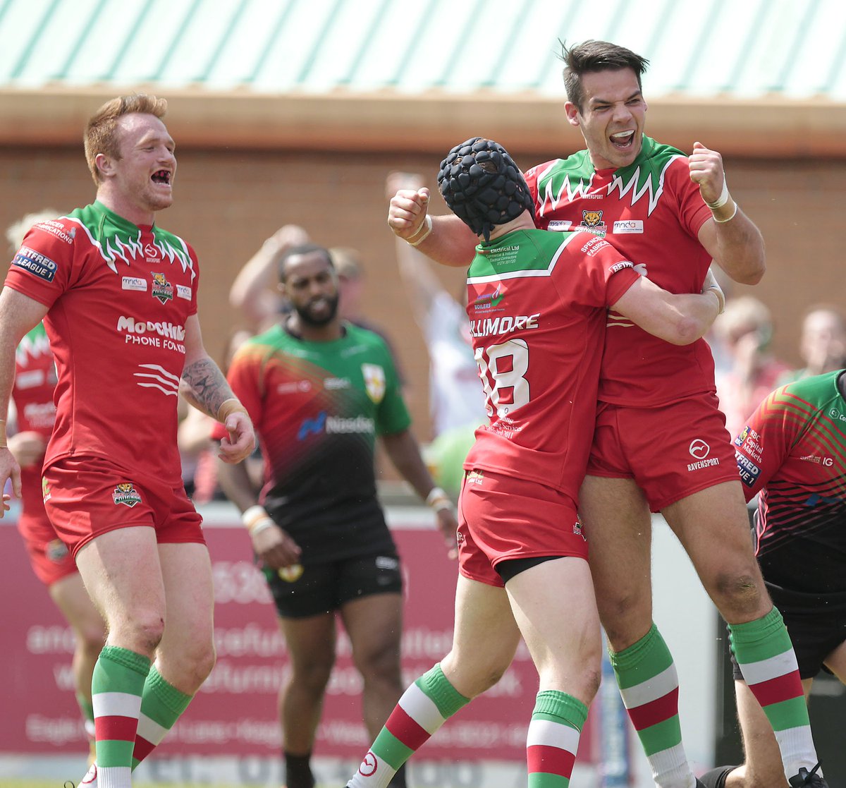 Cougarmania's tweet photo. AWARDS: The last award of the evening, the big one!
THE 2019 KEIGHLEY COUGARS PLAYER OF THE YEAR IS @Jagzy89! #KCA19 https://t.co/MiGBcYp2f7