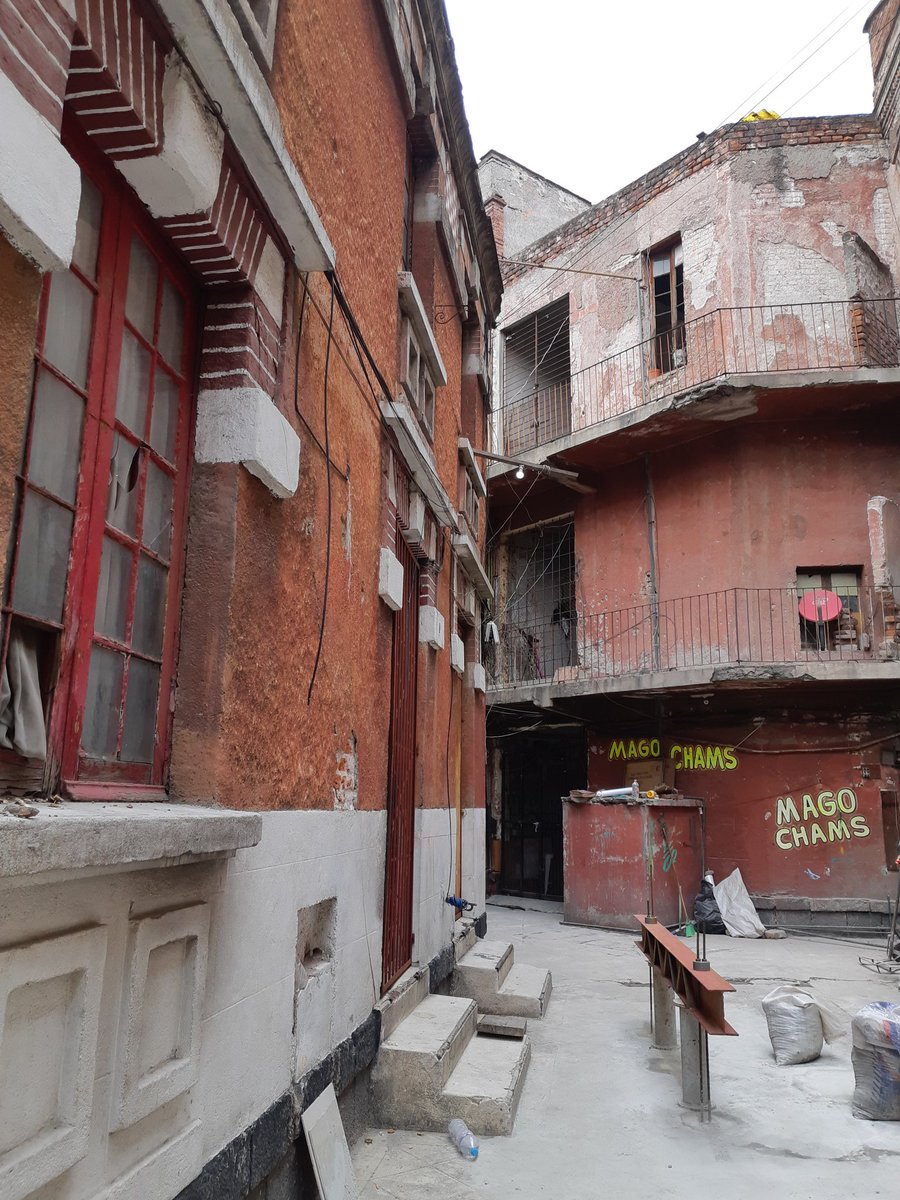 pauastrid_mc's tweet image. Pude entrar al edificio Gaona antes de que desaparezca...
#edificiogaona #bucareli #gaona