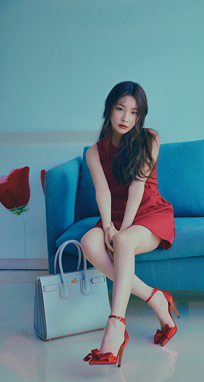 moonhee__'s tweet photo. Lista para la fiesta, una maravilla porque se trata de aquilae. ✩ #AquilaeYachtParty https://t.co/3UXJeYtP7w