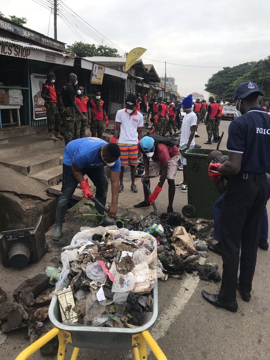 rotaract_ho's tweet photo. Clean-up Exercise https://t.co/CXjmxkcTeE