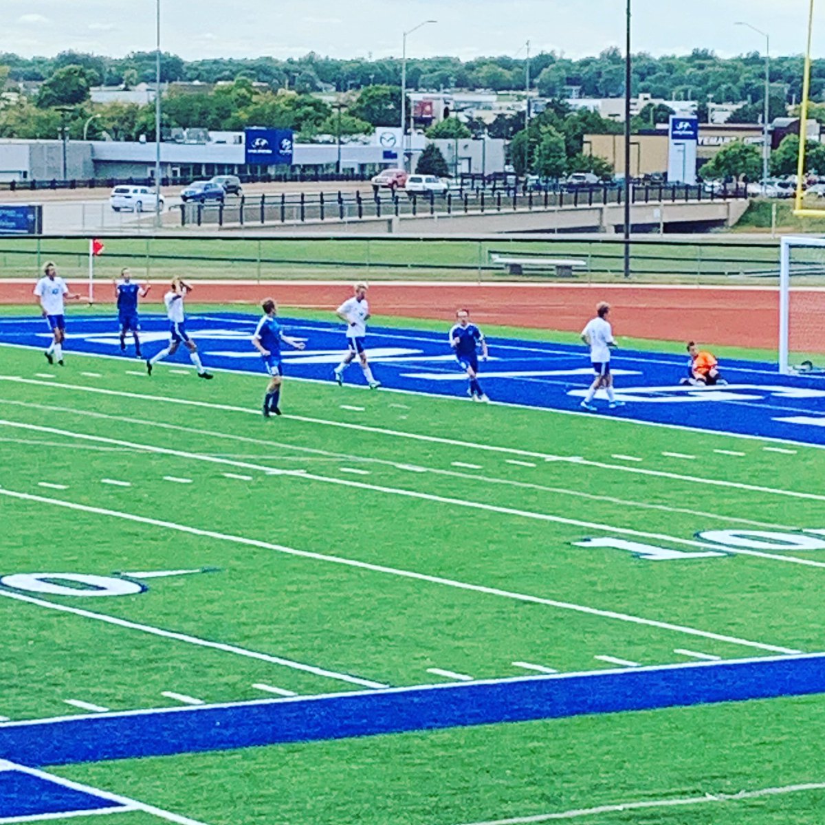 OGBoysSoccer's tweet image. Score Knights! ⚽️

Goal by Kovash!

#ogboyssoccer #soccer #sdsoccer #goknights #ogorman #ogormanknights #lovesoccer
@OGHSKnights